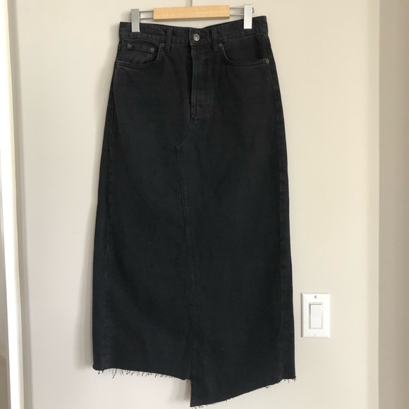 Zara Dresses & Skirts - ZARA DENIM MIDI SKIRT